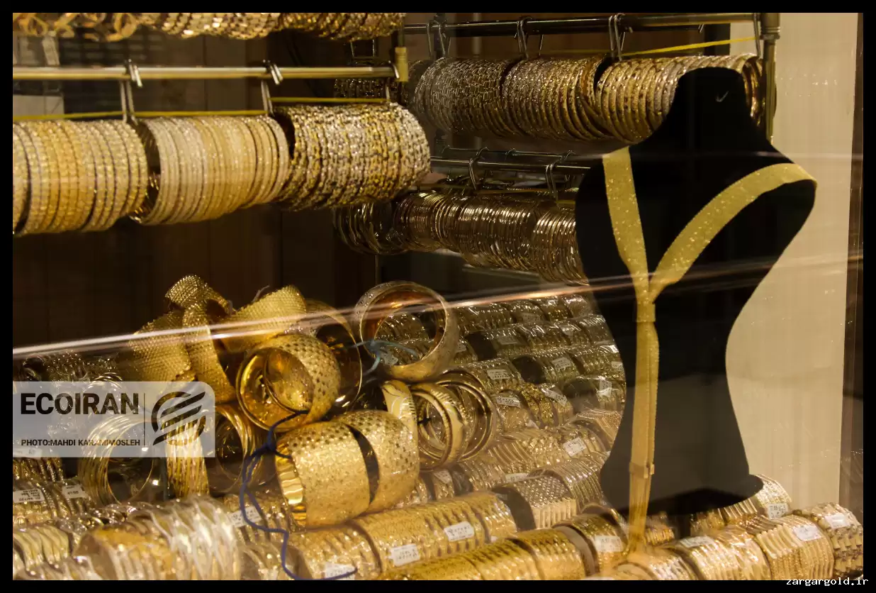 آخرین قیمت طلا ۱۸ عیار امروز یکشنبه ۱۰ خرداد و کاهش نرخ آن